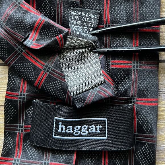 Haggar One Size Mens Tie Black and Red  60”x 3” - Picture 5 of 10
